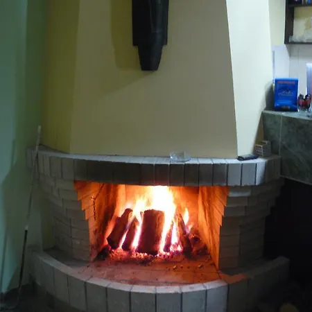 House Arirang Cserni Oszam