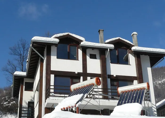 House Arirang 3* Cherni Osum